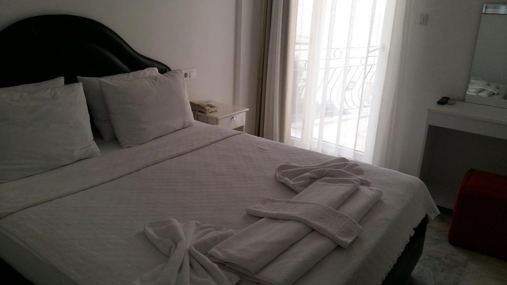 Milas Hidden Garden Hotel חדר תמונה